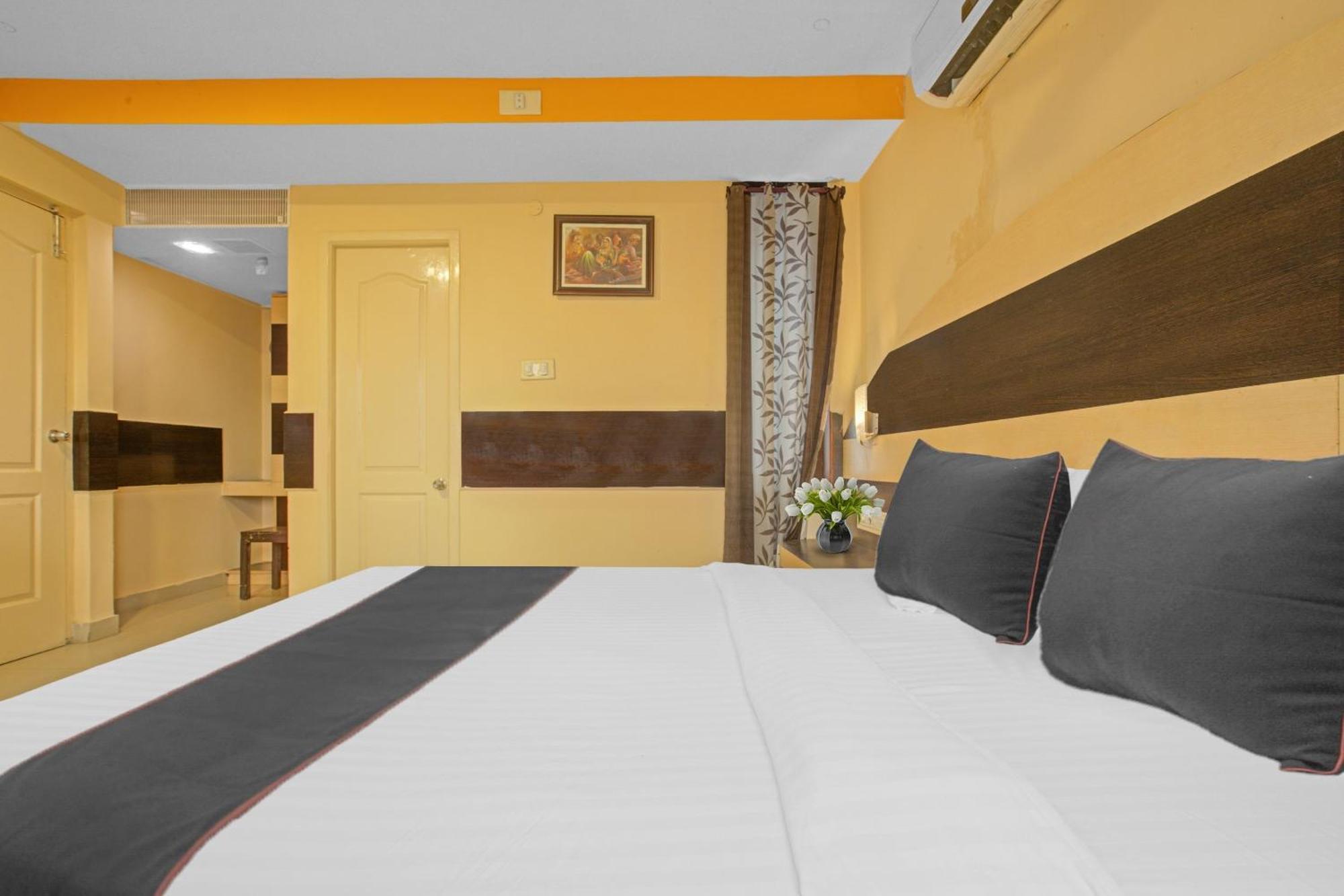 Collection O Mgr Inn Pondicherry Exterior photo